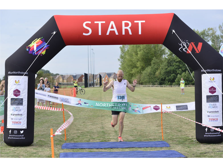 Northstowe Running Festival Custom Printed Arch
