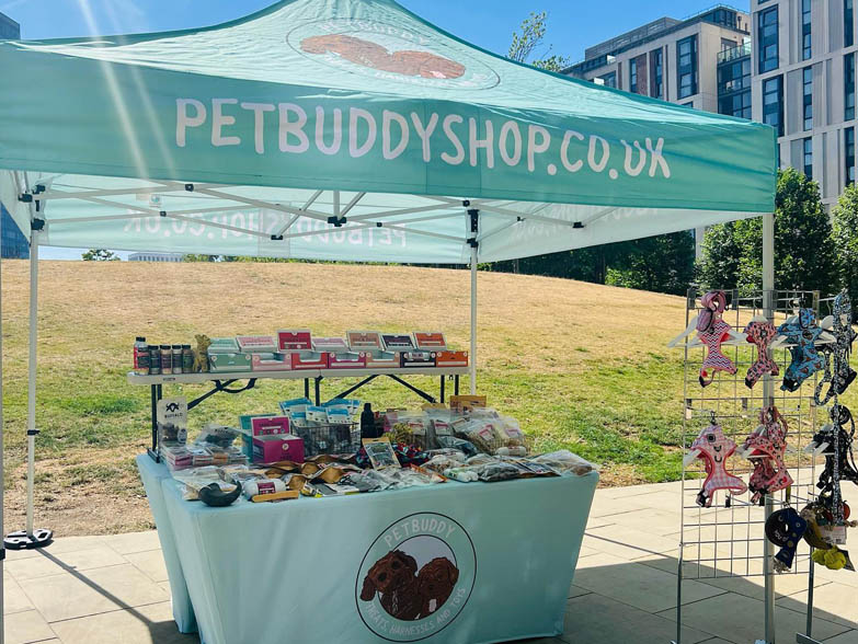 Branded canopy and tablecloth for pet products
