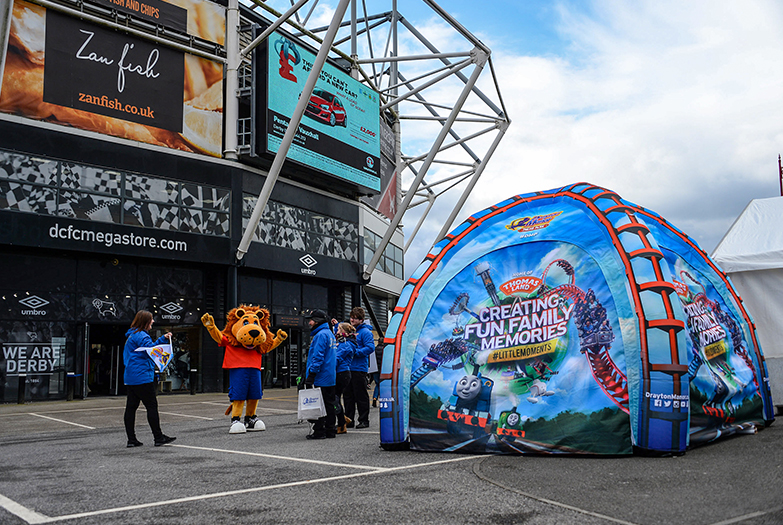 Inflatable Spider Dome - Drayton Manor